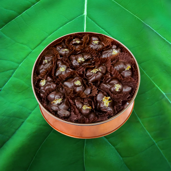 Premium Dark Chocolate Macadamia Nuts Cluster